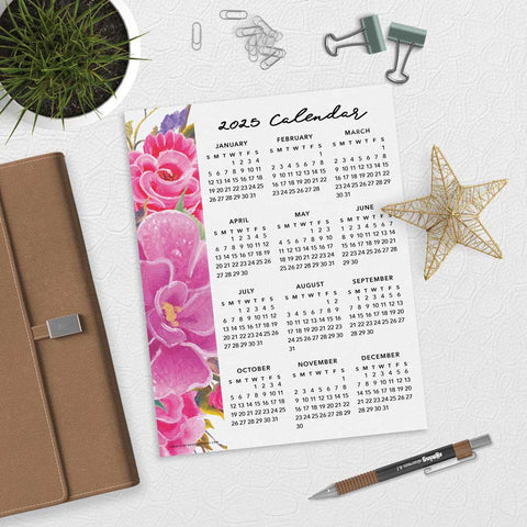Floral 2025 Desk or Planner Calendar Download